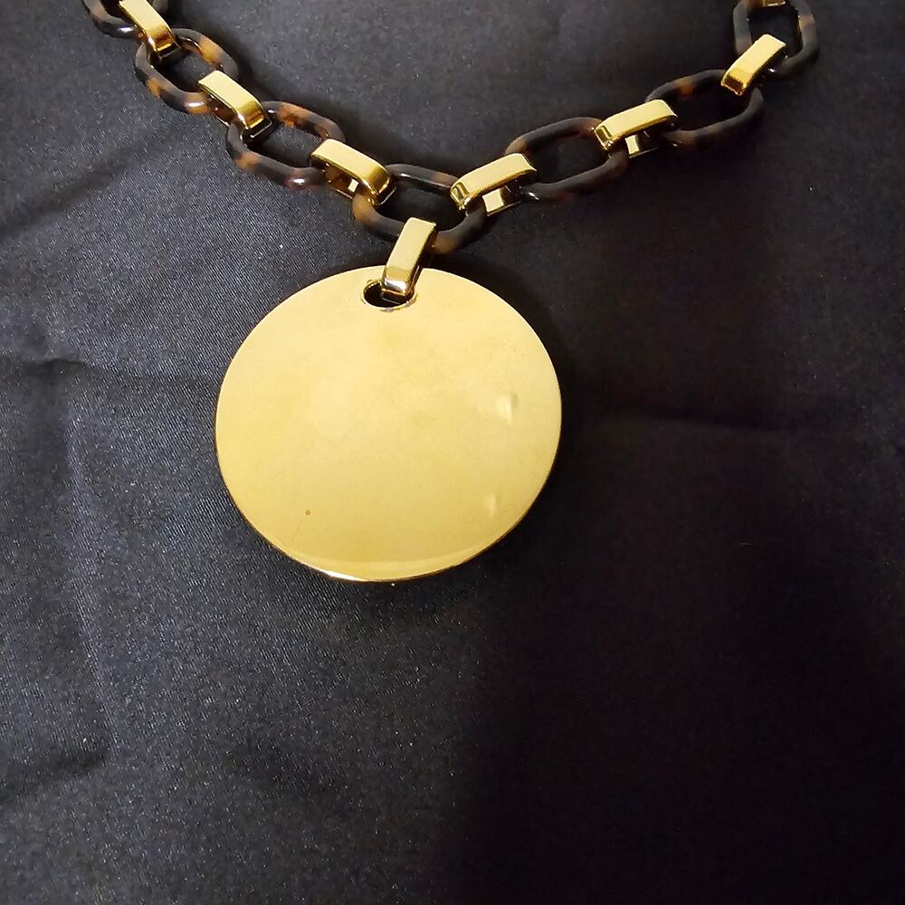 Tortoiseshell Disc Pendant Necklace | Gold Tone Link Chain | Resin Medallion - Picture 4 of 4